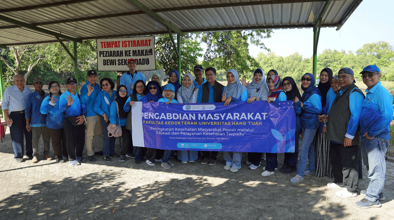 FK UHT Laksanakan Pengabdian Masyarakat di Dusun Kepetingan Sidoarjo